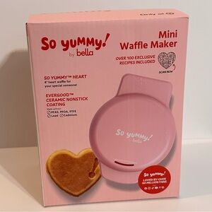 So Yummy by Bella Mini Valentine Pink Heart Shape Waffle Maker + Recipe Book NEW